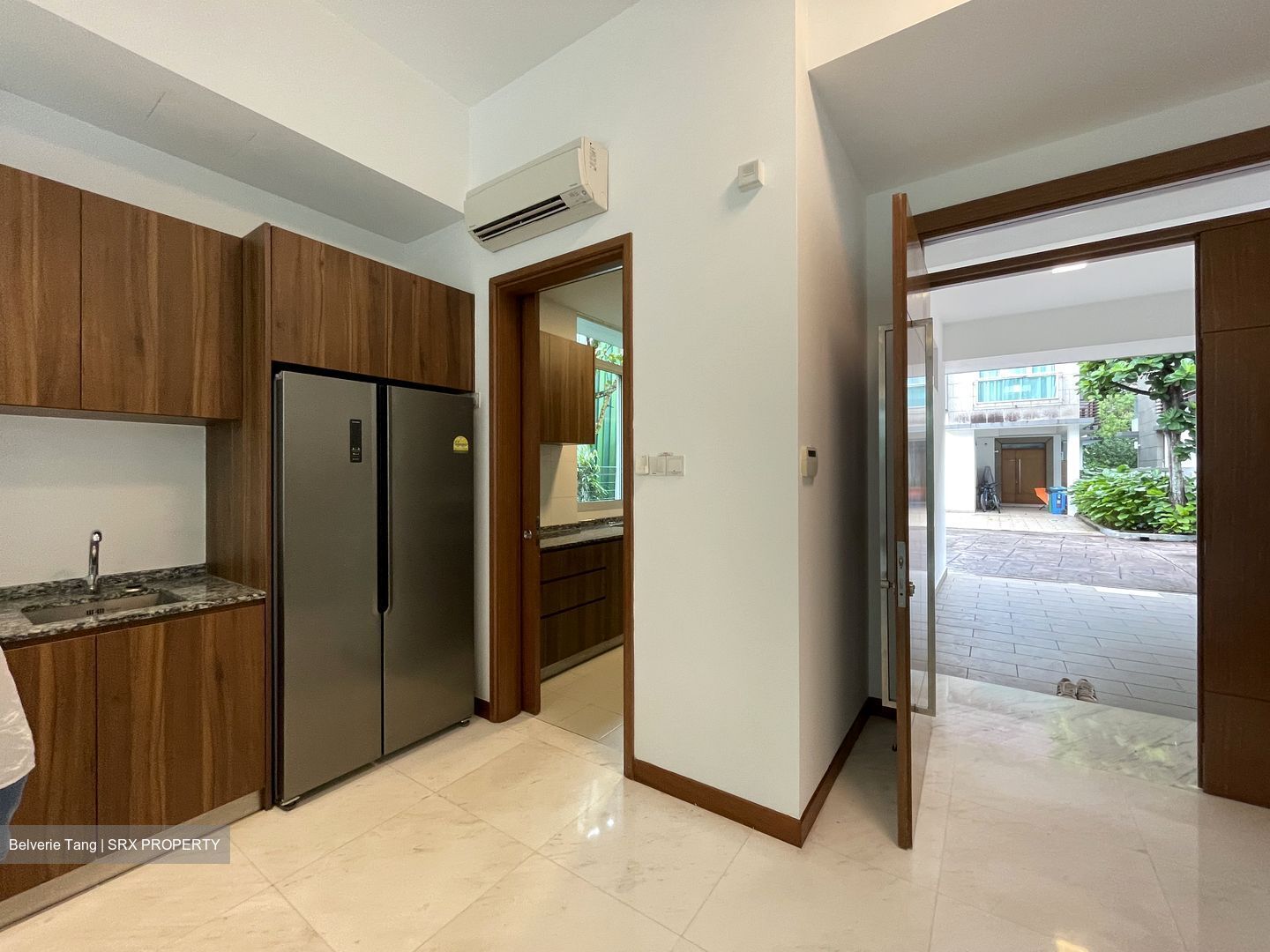 Whiteshores (D19), Detached #545031311